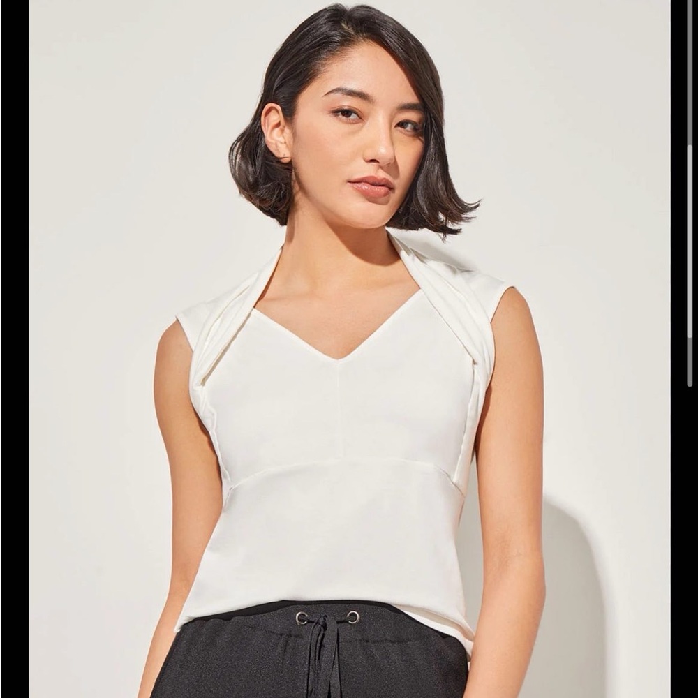 NWT Ming Wang Modern Fit Jersey Halter V-Neck Tank -medium